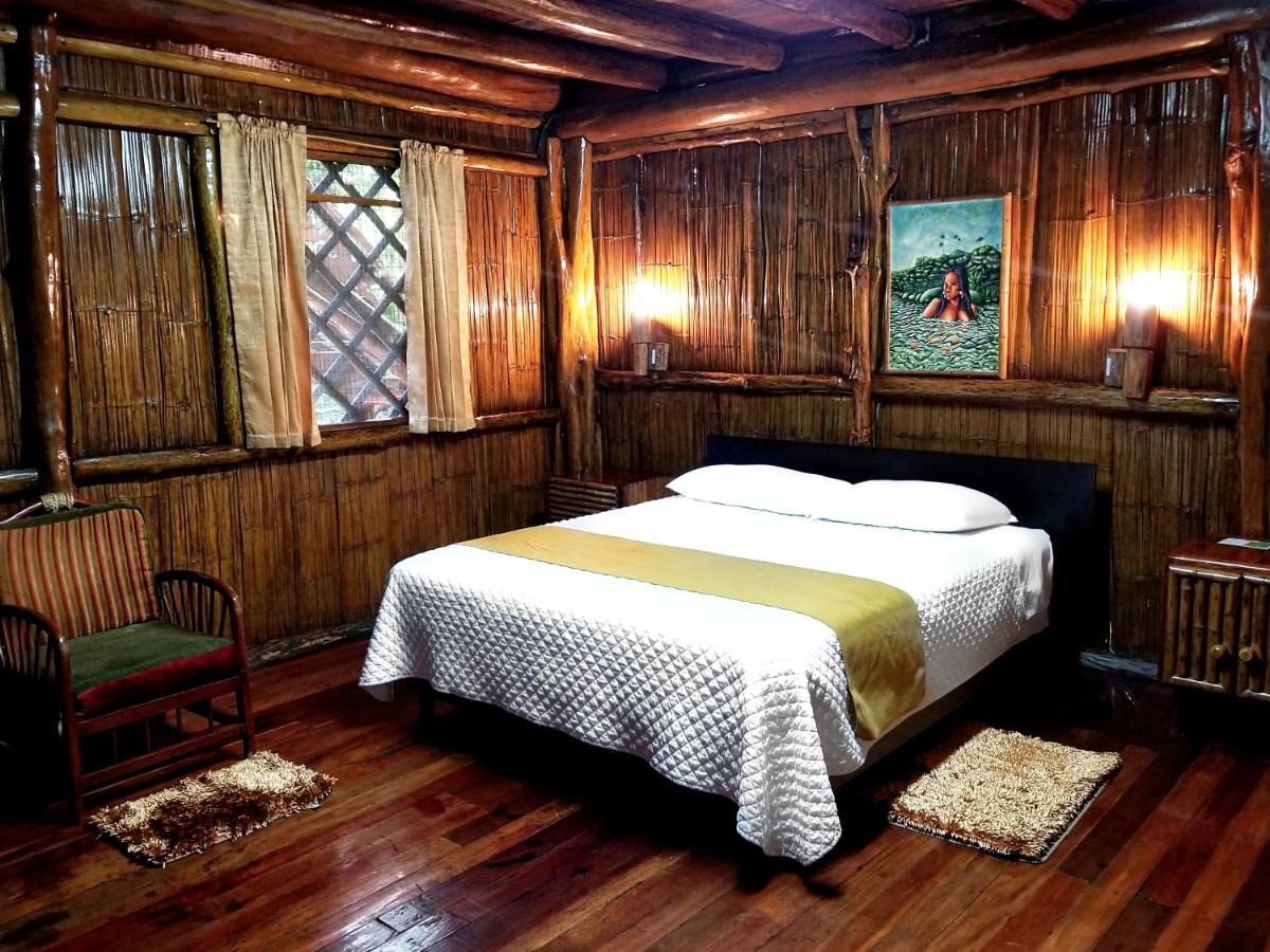 Hosteria Flor De Canela ปูโย ภายนอก รูปภาพ